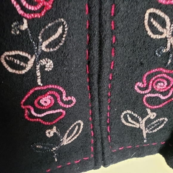 Alfred Dunner 100%Wool Sweater/Jacket Zipper Front. Size M - Picture 5 of 8